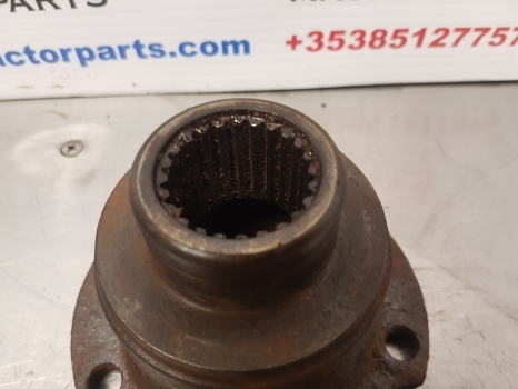 John Deere 2850, 2040s, 2140, 2650, 2755 Input Flange L60078 - Eixo dianteiro por Máquina agrícola: foto 3 John Deere 2850, 2040s, 2140, 2650, 2755 Input Flange L60078 - Eixo dianteiro por Máquina agrícola: foto 3