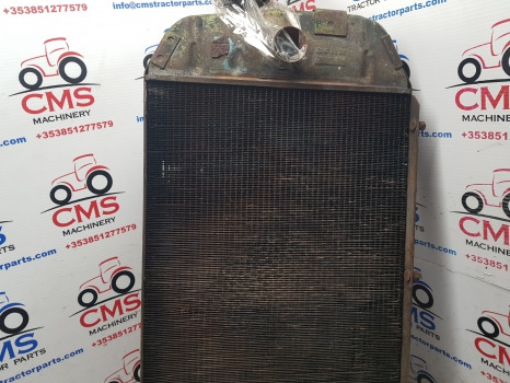 John Deere 3130, 3030, 2840, 3120 Engine Water Cooling Radiator At26474, Al24115 - Radiador: foto 3 John Deere 3130, 3030, 2840, 3120 Engine Water Cooling Radiator At26474, Al24115 - Radiador: foto 3