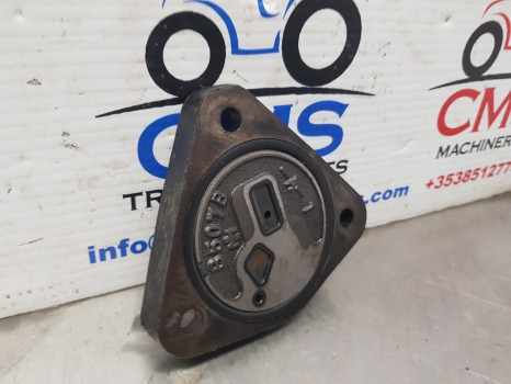 John Deere 6000 Series 6100 Hydraulic Cover Valve Plate 8507b, Al77028 - Hidráulica: foto 1 John Deere 6000 Series 6100 Hydraulic Cover Valve Plate 8507b, Al77028 - Hidráulica: foto 1