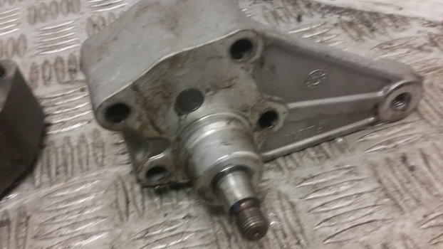John Deere 6010, 6110, 6210, 6310, 3200, 6020, 6220 Engine Oil Pump Re504914 - Bomba de óleo por Trator: foto 4 John Deere 6010, 6110, 6210, 6310, 3200, 6020, 6220 Engine Oil Pump Re504914 - Bomba de óleo por Trator: foto 4