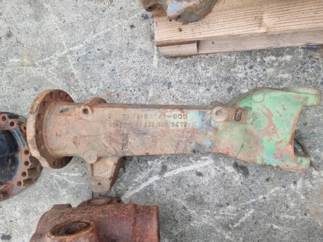 John Deere 6100, 6300, 6400 Apl 2025 Front Axle Housing Lhs 4475405127, Al70417 - Eixo dianteiro: foto 1 John Deere 6100, 6300, 6400 Apl 2025 Front Axle Housing Lhs 4475405127, Al70417 - Eixo dianteiro: foto 1