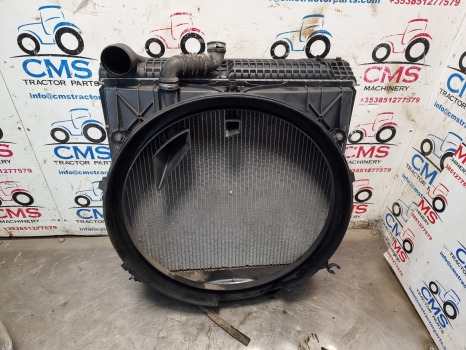 John Deere 6145r, 6r, Engine Water Cooling Radiator Bent For Parts Al220810 - Radiador: foto 1 John Deere 6145r, 6r, Engine Water Cooling Radiator Bent For Parts Al220810 - Radiador: foto 1