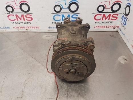 Lamborghini 950, Fiat, Ford, Same Air Conditioning Compressor Sanden 5165549 - Compressor de ar condicionado por Trator: foto 3 Lamborghini 950, Fiat, Ford, Same Air Conditioning Compressor Sanden 5165549 - Compressor de ar condicionado por Trator: foto 3