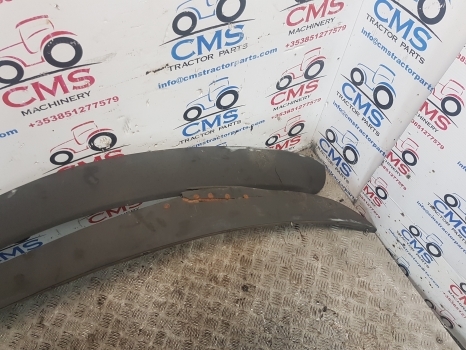 Landini Mythos 100, 90, 105, 115 Mudguard Fender Pair 3654071m1, 3654072m1 - Para-lama por Trator: foto 4 Landini Mythos 100, 90, 105, 115 Mudguard Fender Pair 3654071m1, 3654072m1 - Para-lama por Trator: foto 4