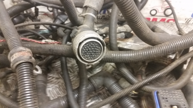 Landini Mythos Series 115 Cab Electrical Wiring Loom - Cables/ Wire harness por Trator: foto 5 Landini Mythos Series 115 Cab Electrical Wiring Loom - Cables/ Wire harness por Trator: foto 5