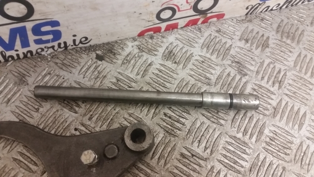 Landini Mythos Series 115 Rear Differential Lock Fork And Shaft 3531772m2, 772r2 - Diferencial por Trator: foto 4 Landini Mythos Series 115 Rear Differential Lock Fork And Shaft 3531772m2, 772r2 - Diferencial por Trator: foto 4