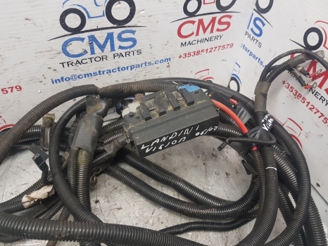 Landini Vision 95 Engine Front Wiring Loom Complete 3674688m91, 3679168m91 - Cables/ Wire harness por Trator: foto 2 Landini Vision 95 Engine Front Wiring Loom Complete 3674688m91, 3679168m91 - Cables/ Wire harness por Trator: foto 2