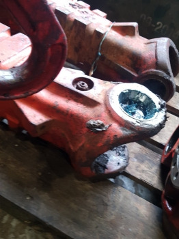 Manitou Mt 728.4 Front Axle Housing Lhs Rhs 279.06.001.61.9, 279.06.001.01 - Eixo dianteiro: foto 5 Manitou Mt 728.4 Front Axle Housing Lhs Rhs 279.06.001.61.9, 279.06.001.01 - Eixo dianteiro: foto 5
