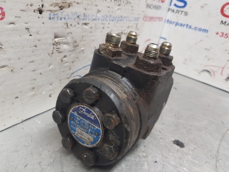 Massey Ferguson 30e Danfoss Orbital Steering Motor C100on, 150n1233 - Direcção por Trator: foto 2 Massey Ferguson 30e Danfoss Orbital Steering Motor C100on, 150n1233 - Direcção por Trator: foto 2