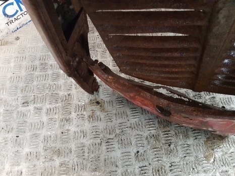 Massey Ferguson 35, 35x Bonnet, Hood Original 1884060m91, 826815m91, 826816m91 - Capô por Trator: foto 4 Massey Ferguson 35, 35x Bonnet, Hood Original 1884060m91, 826815m91, 826816m91 - Capô por Trator: foto 4