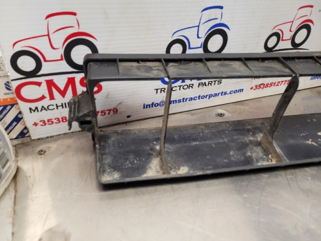 Massey Ferguson 4225, 4245, 4255, 4355, 4345 Cab Air Filter Frame 3388743m1 - Peça de ar condicionado: foto 5 Massey Ferguson 4225, 4245, 4255, 4355, 4345 Cab Air Filter Frame 3388743m1 - Peça de ar condicionado: foto 5