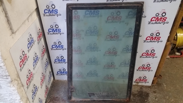 Massey Ferguson 50 Hx S Cab Rear Window Left Assembly - Vidro e peças por Retroescavadeira: foto 3 Massey Ferguson 50 Hx S Cab Rear Window Left Assembly - Vidro e peças por Retroescavadeira: foto 3