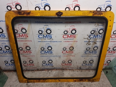 Massey Ferguson 50b Digger Cab Back Window Assy 00000 - Vidro e peças por Retroescavadeira: foto 1 Massey Ferguson 50b Digger Cab Back Window Assy 00000 - Vidro e peças por Retroescavadeira: foto 1
