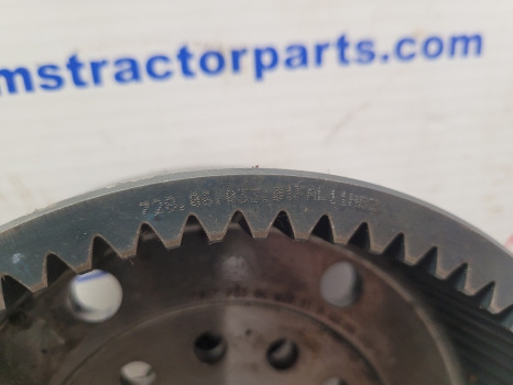 Massey Ferguson 5450 Front Axle Annular Gear 728.06.033.01, F334310020460 - Eixo dianteiro: foto 4 Massey Ferguson 5450 Front Axle Annular Gear 728.06.033.01, F334310020460 - Eixo dianteiro: foto 4