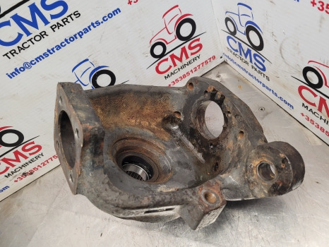 Eixo dianteiro Massey Ferguson 5450 Front Axle Swivel Housing Rhs 725.06.001.61, F334310020350: foto 7