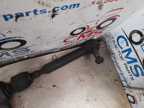 Massey Ferguson 5455 Front Axle Steering Cylinder 7302464901, 7302464903 - Direcção: foto 4 Massey Ferguson 5455 Front Axle Steering Cylinder 7302464901, 7302464903 - Direcção: foto 4