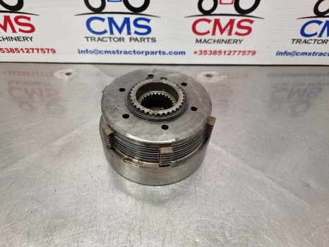 Massey Ferguson 5612, 5400, 5600, 5700, 6700 Front Axle Hub Fwd 4305365m14 - Eixo dianteiro: foto 1 Massey Ferguson 5612, 5400, 5600, 5700, 6700 Front Axle Hub Fwd 4305365m14 - Eixo dianteiro: foto 1