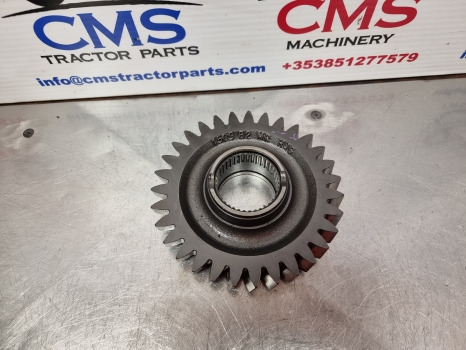 Massey Ferguson 5612, 5400, 5600 Series, Fwd Gear 31t 4358681m3 - Eixo dianteiro: foto 2 Massey Ferguson 5612, 5400, 5600 Series, Fwd Gear 31t 4358681m3 - Eixo dianteiro: foto 2