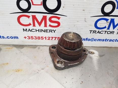 Massey Ferguson 5612, 5712 Front Axle King Pin Acv0080620, 720.06.036.01 - Eixo dianteiro: foto 1 Massey Ferguson 5612, 5712 Front Axle King Pin Acv0080620, 720.06.036.01 - Eixo dianteiro: foto 1