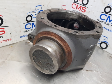 Massey Ferguson 5612 Front Axle Centre Housing 7300111301, 730.01.113.61 - Eixo dianteiro por Trator: foto 2 Massey Ferguson 5612 Front Axle Centre Housing 7300111301, 730.01.113.61 - Eixo dianteiro por Trator: foto 2