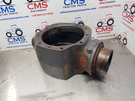 Massey Ferguson 5612 Front Axle Centre Housing 7300111301, 730.01.113.61 - Eixo dianteiro por Trator: foto 3 Massey Ferguson 5612 Front Axle Centre Housing 7300111301, 730.01.113.61 - Eixo dianteiro por Trator: foto 3