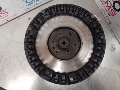 Massey Ferguson 65 Mk1 Engine Flywheel Mf65 - Volante do motor por Trator: foto 5 Massey Ferguson 65 Mk1 Engine Flywheel Mf65 - Volante do motor por Trator: foto 5
