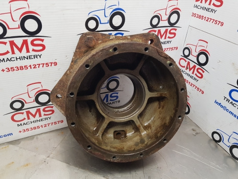 Massey Ferguson 690, 590, 699, 698 Front Axle Hub Bolt Plate 1423784m3, 1423784 - Eixo dianteiro: foto 1 Massey Ferguson 690, 590, 699, 698 Front Axle Hub Bolt Plate 1423784m3, 1423784 - Eixo dianteiro: foto 1