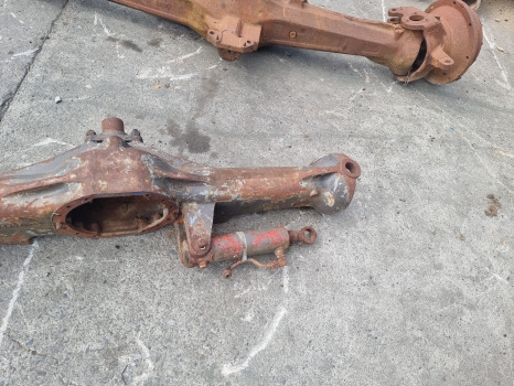 Massey Ferguson 698t, 298, 1004, 699, Front Axle Housing Beam 3426213m1 - Eixo dianteiro: foto 3 Massey Ferguson 698t, 298, 1004, 699, Front Axle Housing Beam 3426213m1 - Eixo dianteiro: foto 3