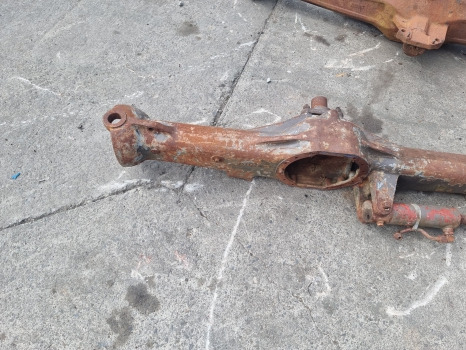Massey Ferguson 698t, 298, 1004, 699, Front Axle Housing Beam 3426213m1 - Eixo dianteiro: foto 1 Massey Ferguson 698t, 298, 1004, 699, Front Axle Housing Beam 3426213m1 - Eixo dianteiro: foto 1
