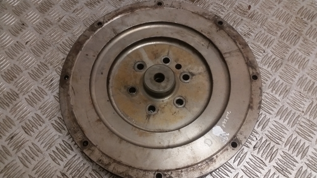 Massey Ferguson Flywheel Assembly With Ring Gear 0410236, 3121h002 - Volante do motor por Trator: foto 5 Massey Ferguson Flywheel Assembly With Ring Gear 0410236, 3121h002 - Volante do motor por Trator: foto 5