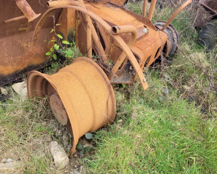 Massey Ferguson Front Axle Complete Parts Carraro 26.16m + Tb172, 141154 - Eixo traseiro por Equipamento de movimentação: foto 1 Massey Ferguson Front Axle Complete Parts Carraro 26.16m + Tb172, 141154 - Eixo traseiro por Equipamento de movimentação: foto 1