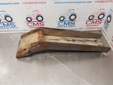 Mccormick Mc115, Case Cx50, Cx60 Mx Maxxum 170mudguard Support Rhs 246768a3 - Para-lama por Trator: foto 3 Mccormick Mc115, Case Cx50, Cx60 Mx Maxxum 170mudguard Support Rhs 246768a3 - Para-lama por Trator: foto 3