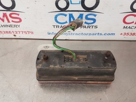 Mccormick Mc115, Mc95, Mc115 Rear Tail Ligh 418699a1, 418700a1 - Farol traseiros por Trator: foto 2 Mccormick Mc115, Mc95, Mc115 Rear Tail Ligh 418699a1, 418700a1 - Farol traseiros por Trator: foto 2