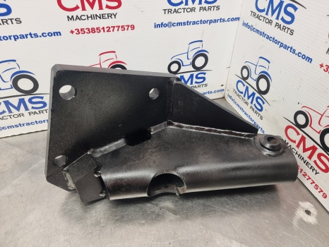 Mccormick Xtx 165, Landini Powermax, Stabiliser Bracket Rh 4220238m91 - Suspensão: foto 5 Mccormick Xtx 165, Landini Powermax, Stabiliser Bracket Rh 4220238m91 - Suspensão: foto 5