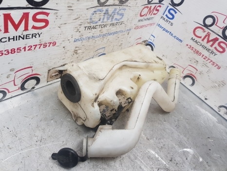 New Holland Case Maxxum T7 T7.200 Windshield Washer Reservoir 82030995, 82030996 - Carroceria e exterior por Trator: foto 2 New Holland Case Maxxum T7 T7.200 Windshield Washer Reservoir 82030995, 82030996 - Carroceria e exterior por Trator: foto 2