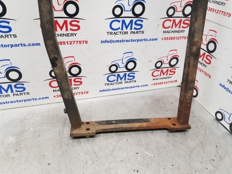 New Holland Case Puma T6000, T7 T7.200 Hood Bonnet Support 84148993, 84355109 - Capô por Trator: foto 5 New Holland Case Puma T6000, T7 T7.200 Hood Bonnet Support 84148993, 84355109 - Capô por Trator: foto 5