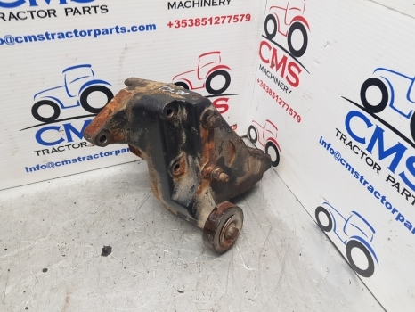 New Holland Case T6, T7 T7.200 Air Compressor Bracket Support 84548310, 87802974 - Compressor, sistema de ar comprimido por Trator: foto 3 New Holland Case T6, T7 T7.200 Air Compressor Bracket Support 84548310, 87802974 - Compressor, sistema de ar comprimido por Trator: foto 3