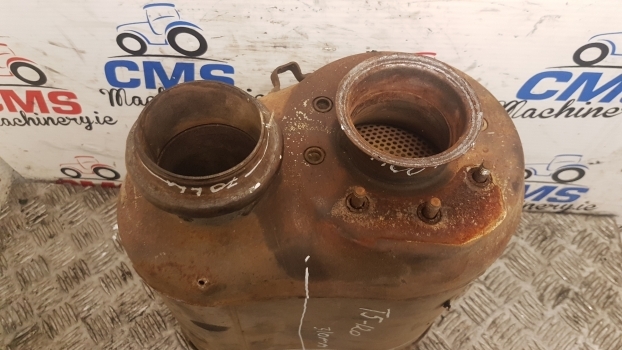 New Holland T5.100, T5.110, T5.120 Muffler 47735960 - Silenciador por Trator: foto 4 New Holland T5.100, T5.110, T5.120 Muffler 47735960 - Silenciador por Trator: foto 4