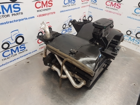 New Holland T5.95, T4, T5, Case Cab Heater Box Assembly 84481759, 84579701 - Aquecimento/ Ventilação por Trator: foto 3 New Holland T5.95, T4, T5, Case Cab Heater Box Assembly 84481759, 84579701 - Aquecimento/ Ventilação por Trator: foto 3