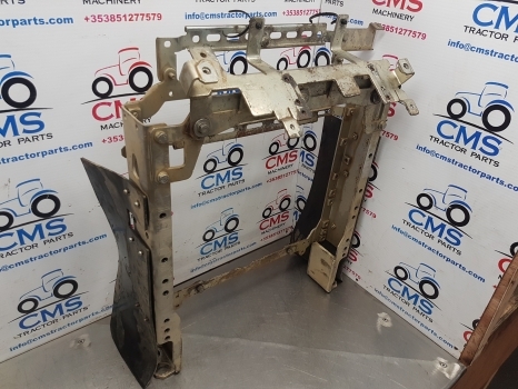 New Holland T5.95, T5.105, T5.115, Case Farmall Intercooler Frame Assy 47420963 - Intercooler por Trator: foto 2 New Holland T5.95, T5.105, T5.115, Case Farmall Intercooler Frame Assy 47420963 - Intercooler por Trator: foto 2