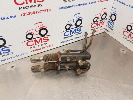New Holland T5.95, T5, T6,case Farmall, Luxxum, Maxxum, Master Cylinder 84603968 - Cilindro de freio por Máquina agrícola: foto 4 New Holland T5.95, T5, T6,case Farmall, Luxxum, Maxxum, Master Cylinder 84603968 - Cilindro de freio por Máquina agrícola: foto 4