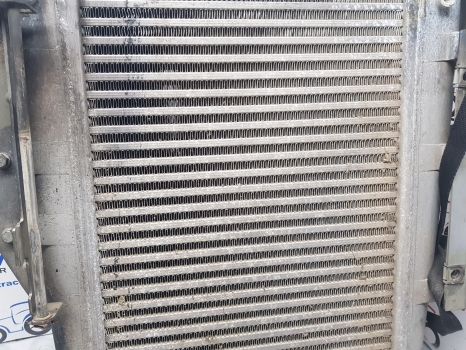 New Holland T6.145, T6.165 Case Maxxum 145, 125 Intercooler 47523397, 47913134 - Intercooler por Trator: foto 3 New Holland T6.145, T6.165 Case Maxxum 145, 125 Intercooler 47523397, 47913134 - Intercooler por Trator: foto 3
