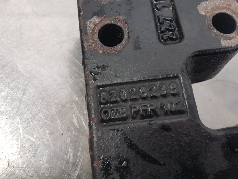 New Holland T6.180, T5, T6, Tsa Cab Support Lhs 82028239, 82032679, 84545222 - Suspensão da cabina por Trator: foto 3 New Holland T6.180, T5, T6, Tsa Cab Support Lhs 82028239, 82032679, 84545222 - Suspensão da cabina por Trator: foto 3