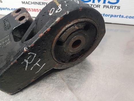 New Holland T6.180, T5, T6, Tsa Cab Support Lhs 82028239, 82032679, 84545222 - Suspensão da cabina por Trator: foto 4 New Holland T6.180, T5, T6, Tsa Cab Support Lhs 82028239, 82032679, 84545222 - Suspensão da cabina por Trator: foto 4