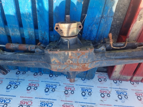 New Holland, T6, T6000 Series T6010 Delta Front Axle Housing Beam 84180939 - Eixo dianteiro: foto 3 New Holland, T6, T6000 Series T6010 Delta Front Axle Housing Beam 84180939 - Eixo dianteiro: foto 3