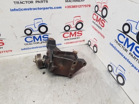 New Holland T6, T6000, T7.200 Case Air Conditioning Compressor Bracket 84221441 - Compressor de ar condicionado por Trator: foto 1 New Holland T6, T6000, T7.200 Case Air Conditioning Compressor Bracket 84221441 - Compressor de ar condicionado por Trator: foto 1
