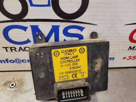 New Holland T6, T6000, T7000, T7 T6070 Plus Work Light Control Module 87662840 - Sistema elétrico: foto 4 New Holland T6, T6000, T7000, T7 T6070 Plus Work Light Control Module 87662840 - Sistema elétrico: foto 4