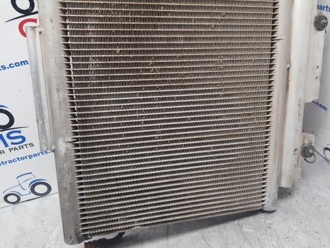 New Holland T6, T7 Case Puma Maxxum 145 Condenser Radiator 47981847 - Condensador por Trator: foto 3 New Holland T6, T7 Case Puma Maxxum 145 Condenser Radiator 47981847 - Condensador por Trator: foto 3