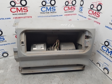 New Holland T6, T7, T6000 Series T7.200 Cab Fan Blower Unit 87651401, 87651402 - Ventilador do habitáculo por Trator: foto 1 New Holland T6, T7, T6000 Series T7.200 Cab Fan Blower Unit 87651401, 87651402 - Ventilador do habitáculo por Trator: foto 1