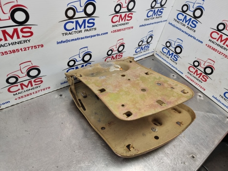 New Holland T6, T7, Tsa, T6000 Ser, T7000, Passenger Seat Frame 84250410 - Banco: foto 2 New Holland T6, T7, Tsa, T6000 Ser, T7000, Passenger Seat Frame 84250410 - Banco: foto 2